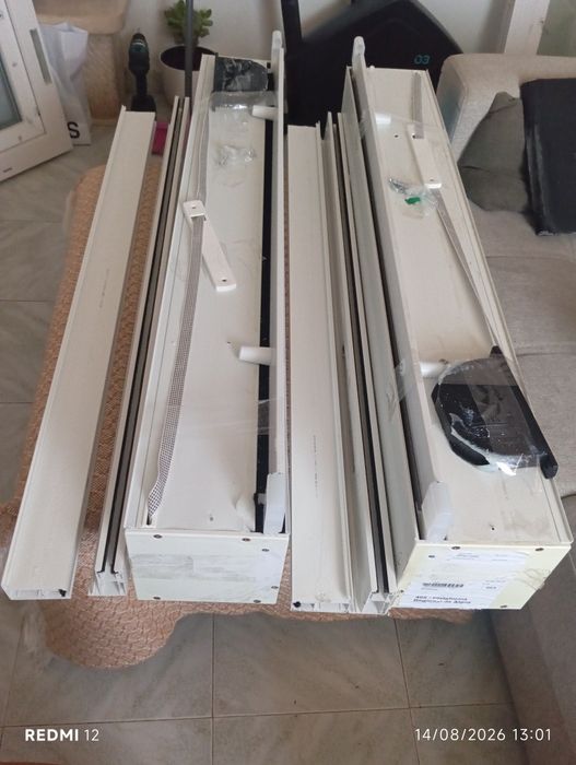 Caixa e persiana para janela PVC