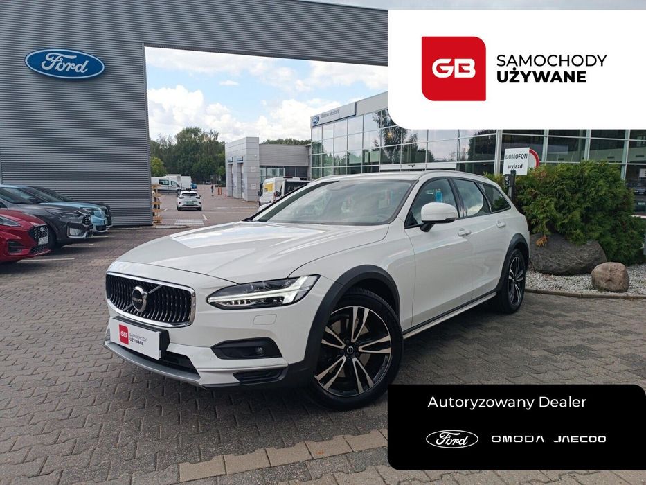 Volvo V90 Cross Country