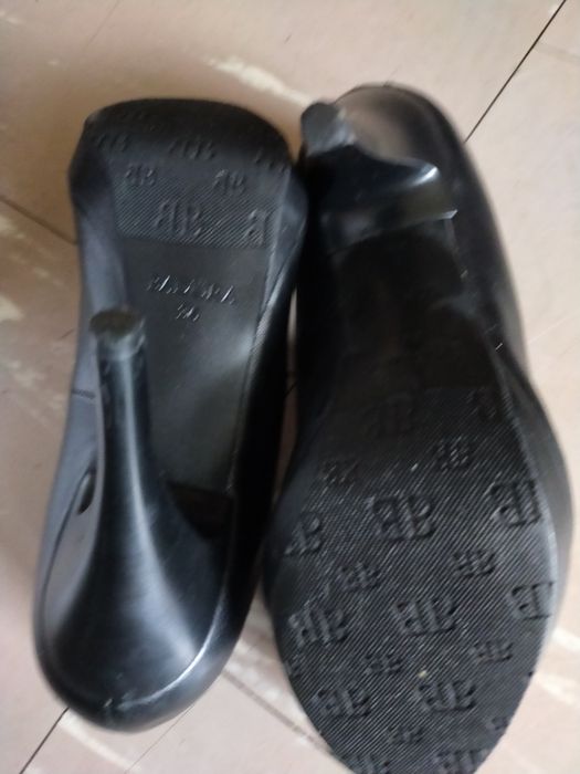 Szpilki skórzane Badura 36/23 cm jak nowe