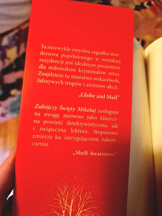 Zabójczy Święty Mikołaj. Mavis Hay
