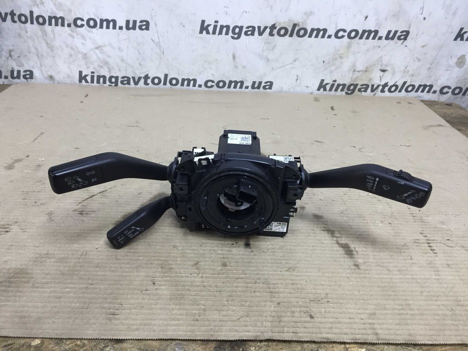 Підрульові переключателі взборі Volkswagen Passat B7 5K0953569AB