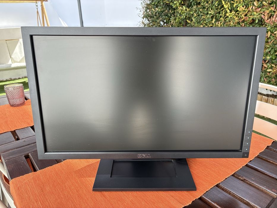 Monitor Dell de 22 polegadas456002709761576960