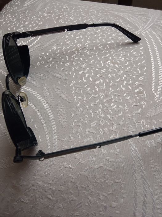 Сонцезахисні окуляри Matrix Polarized.