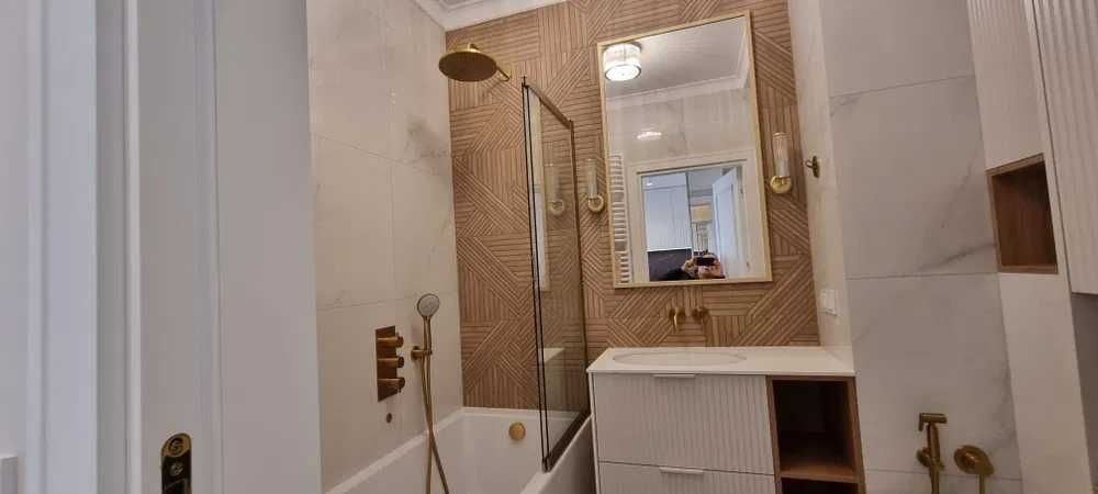 ЦЕНТР ЯРОВИЦЯ ЛЮКС 1к, 2к Квартири ПОДОБОВО Погодинно