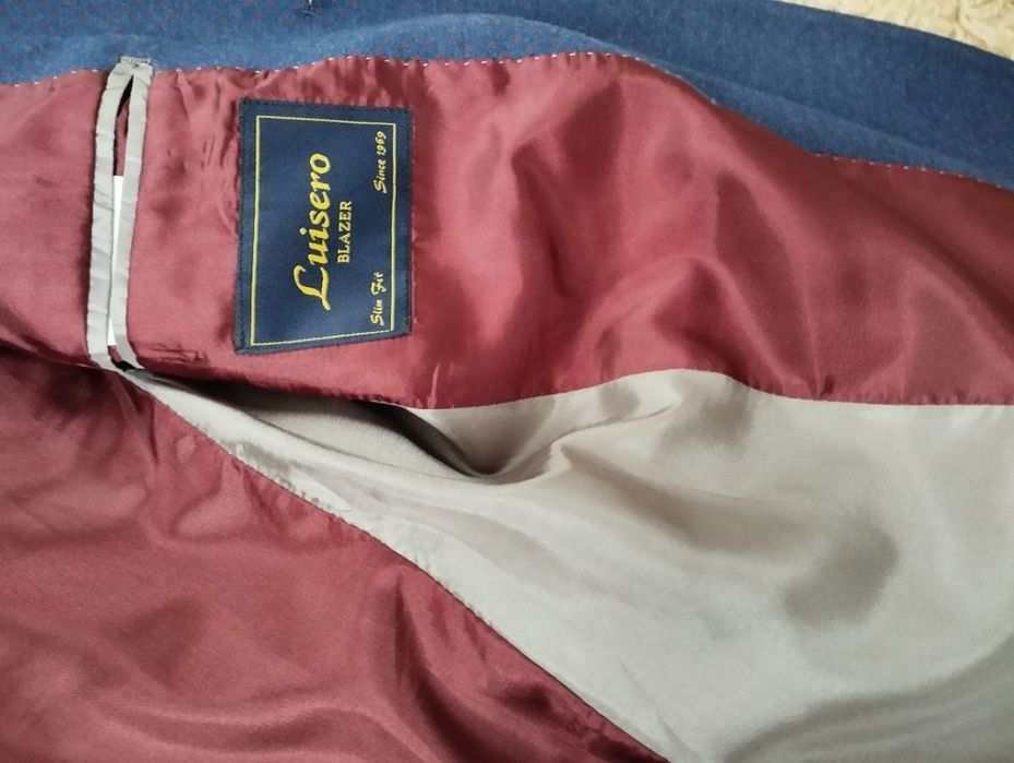 Чоловічий піджак