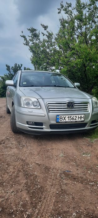 Продам Toyota avensis