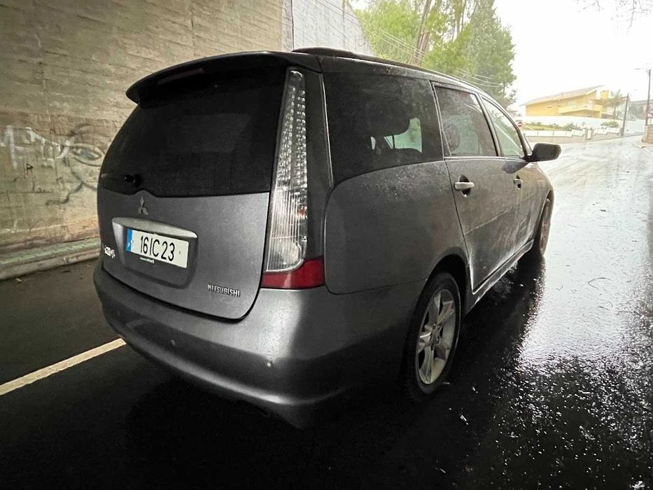 Mitsubishi Grandis 2.0 D-ID 7 lugares