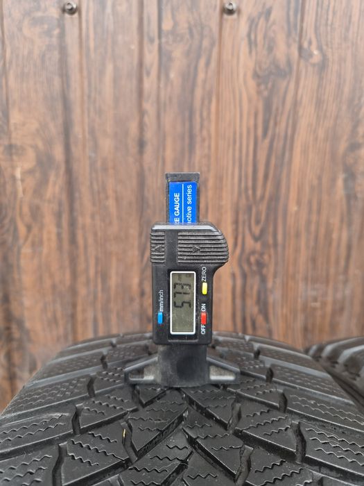 Шини всесезонні 205/55/r16, Goodyear Vector 4Seasons.