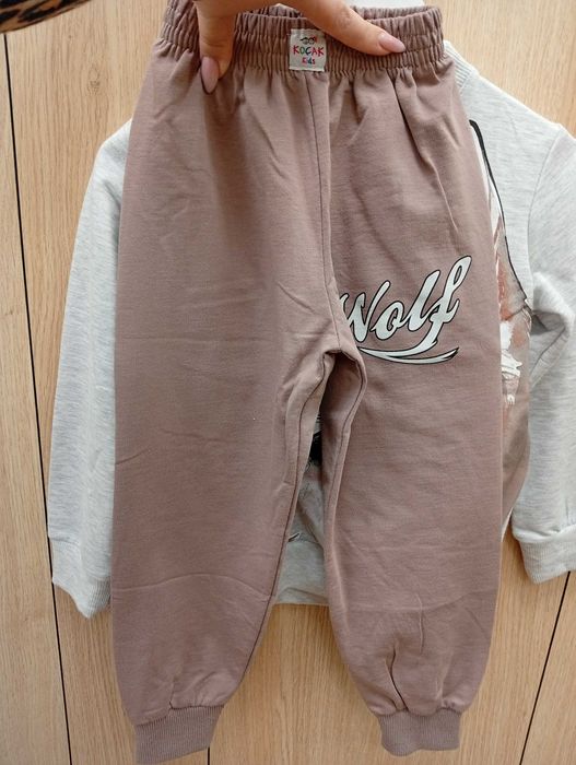 Komplet chłopięcy wilk 4-5 lat