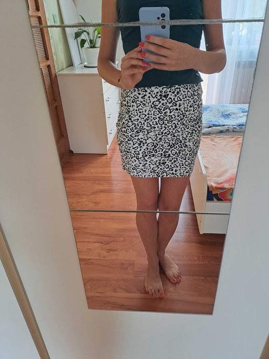 Spódniczka mini rozmiar M