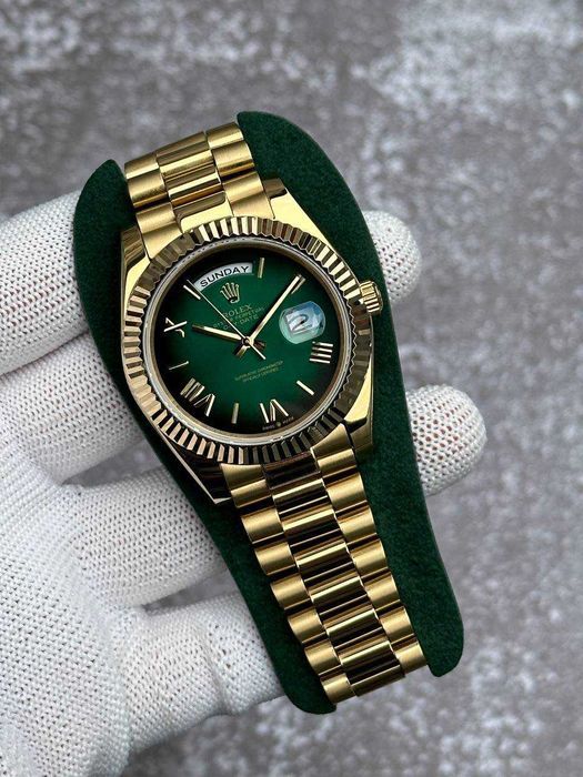 Швейцарские часы Rolex Day-Date President 40 mm Yellow Gold