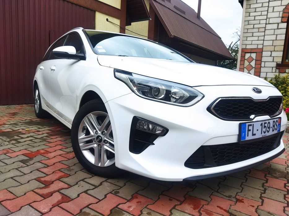 Кia Ceed 2021 рік 1.6 Дизель