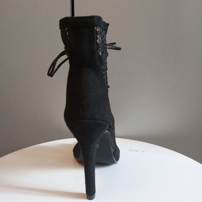 Стріпи хай хілс high heels хілси