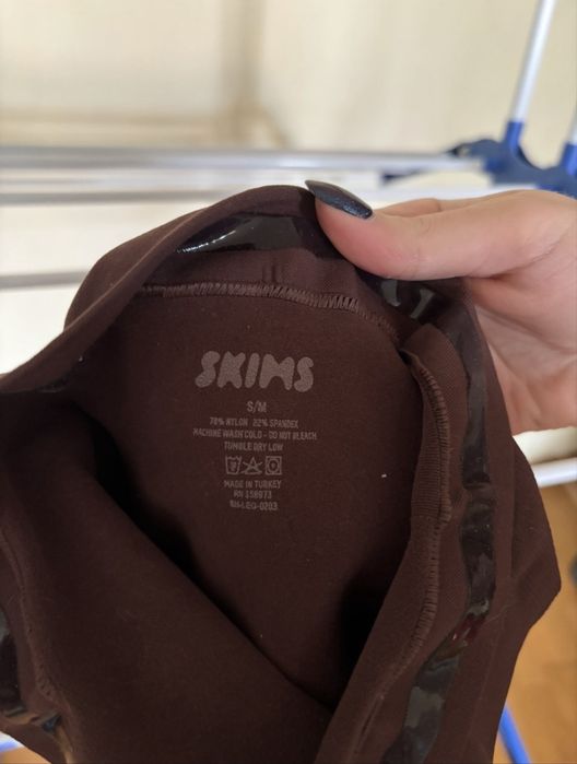 Корегуючі лосини Skims