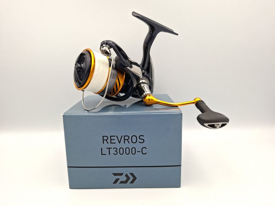 Daiwa 23 Revros LT 3000-C спінінгова котушка