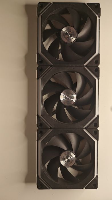 Ventoinhas Lian Li SL120 V2