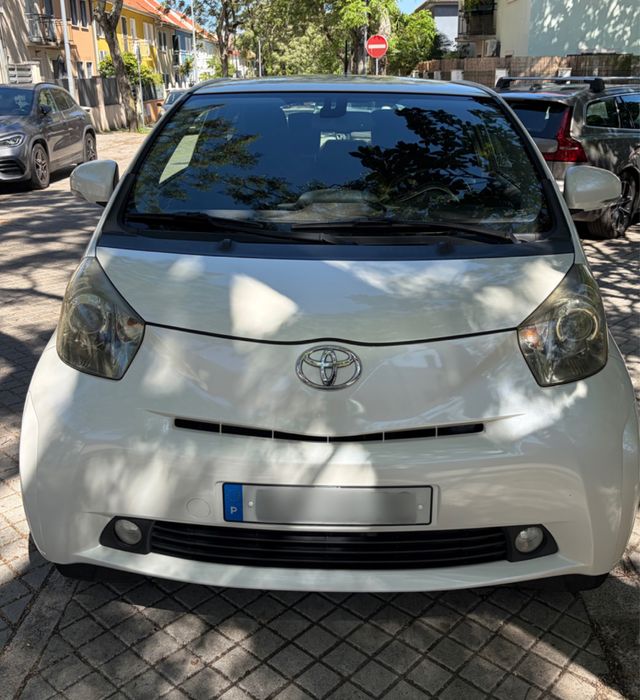 Totota Iq 1.0 VVT-i 2009