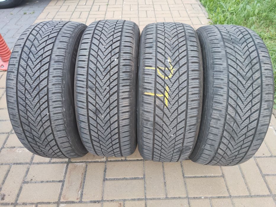 Opony wielosezonowe 215/55r16 Tracmax