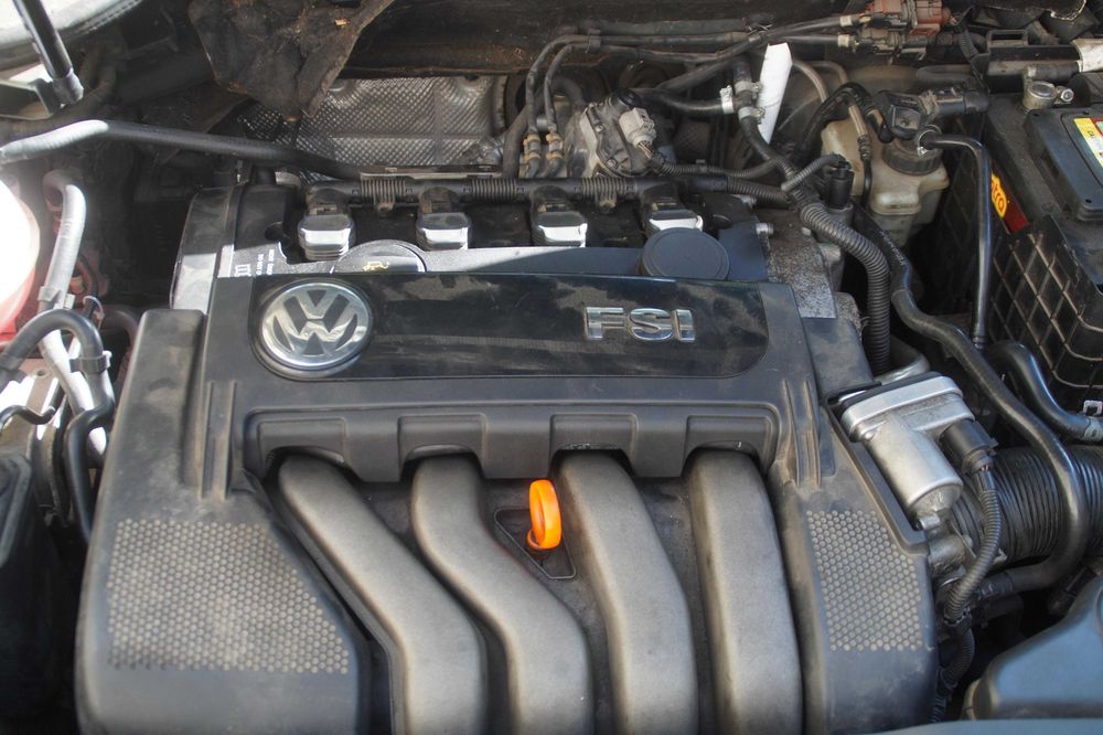 Volkswagen Golf V 2.0 FSI