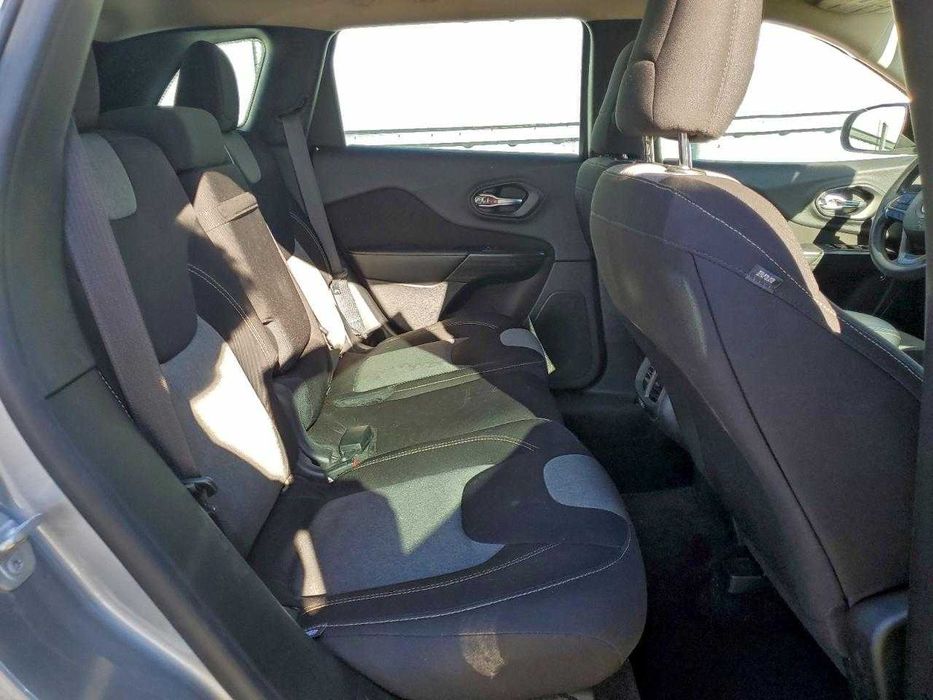 Jeep Cherokee Sport 2016