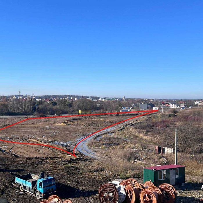 Земельна ділянка 38 сотих перша лінія вздовж об’їзної дороги Львова