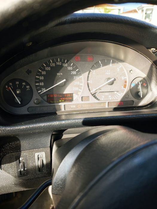 BMW 318is E36 Coupé 1.8 | 1 Dono desde Novo | 178.181 km Originais