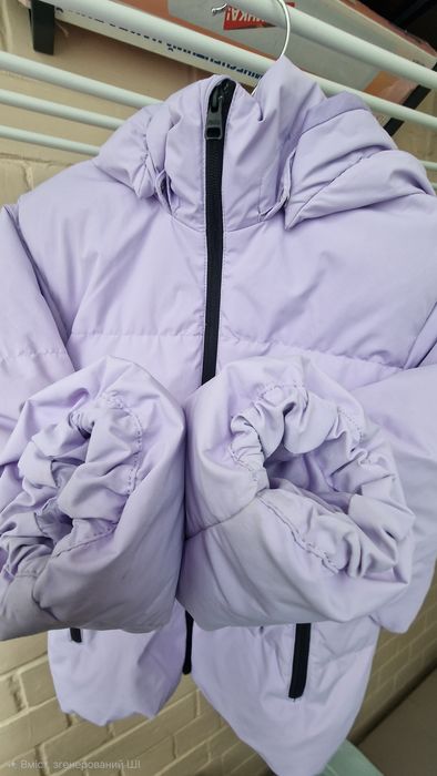 Продам зимову куртку-поховик Reima на дівчинку, Розмір 152..