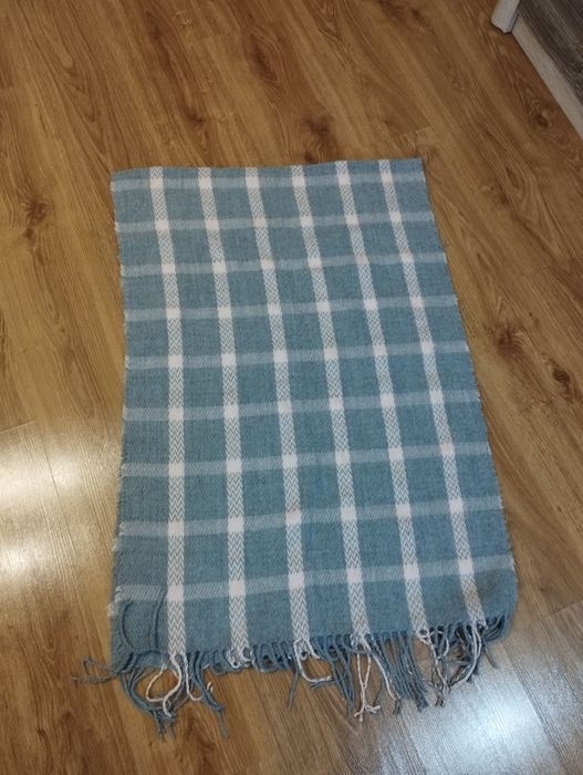 Szary zimowy szalik damski Sinsay 190 x 65