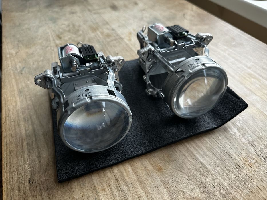 Линзы биксенон Skoda Yeti