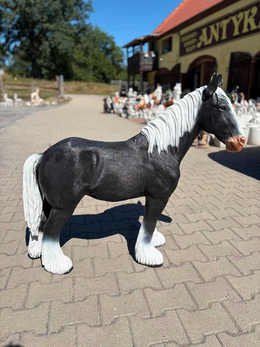 Figura ogrodowa Koń wys.94cm