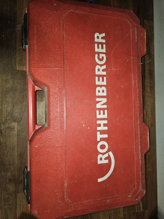 Maquina de cravar rothenberguer