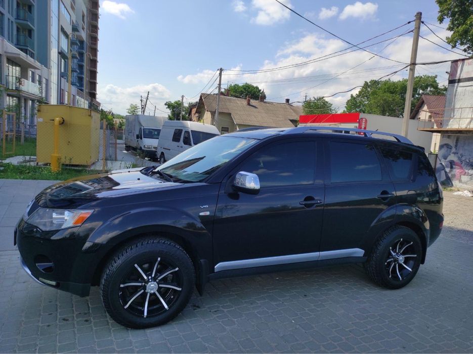 Шрот розборка outlander аутлендер xl 3.0