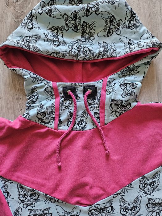 Bluza w koty , Małgoszata.  Rozmiar M/L.
