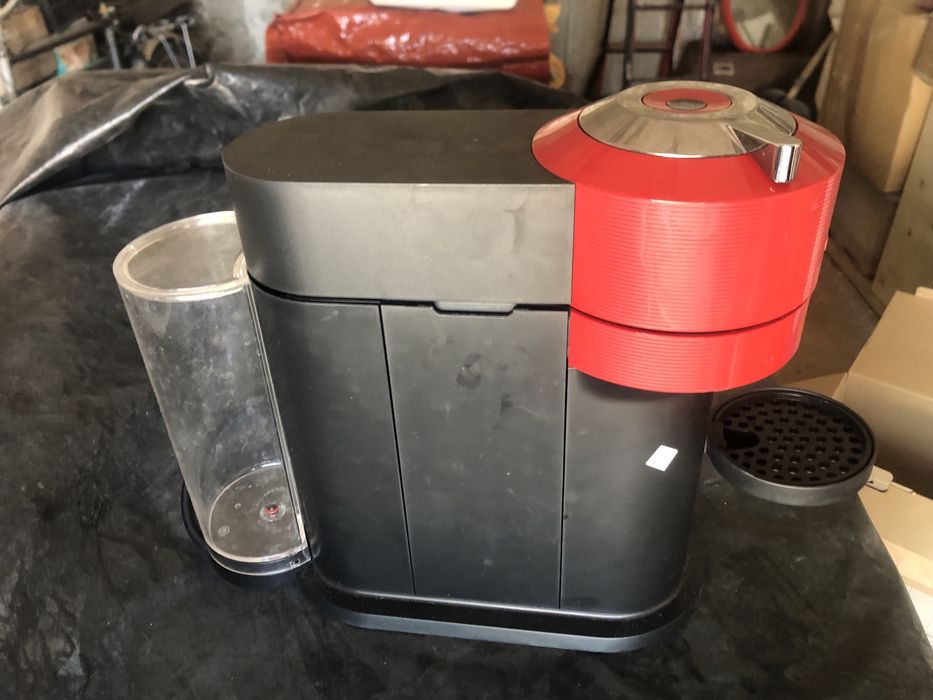 Кавомашина Nespresso Vertuo Next Red