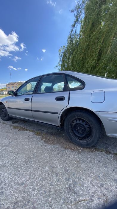 Honda accord 1993 v покоління