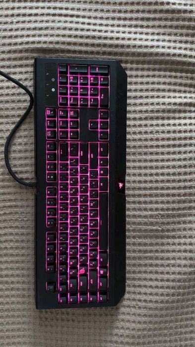 Ігрова клавіатура Razer BlackWidow Ultimate CHROMA V2