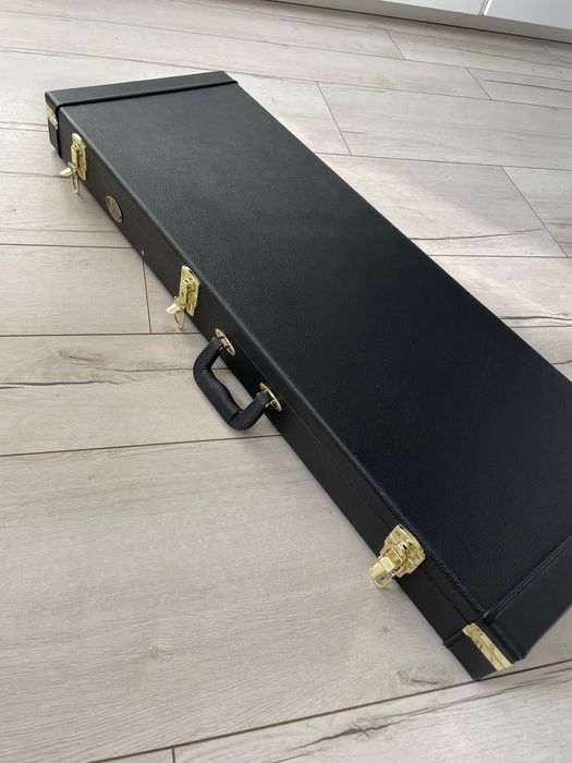 Zestaw: Gitara elektryczna Spira T-400 MWH + Wzmacniacz NUX + Hardcase