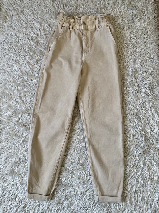 Spodnie z wysokim staniem XS 34 Pull&Bear