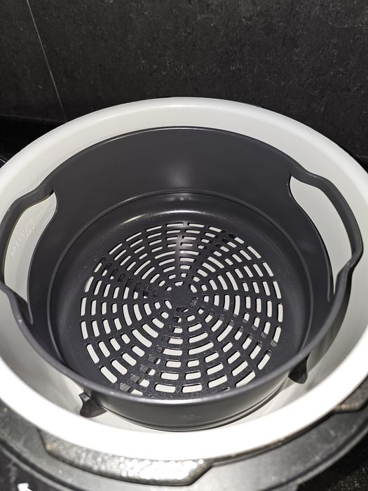 Panela Elétrica Ninja Foodi Multifunções 6L (Air Fryer + Pressão)