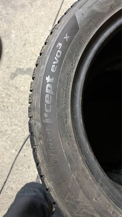 Комплект зимової гуми 235/55/18 Hankook , 2022 року