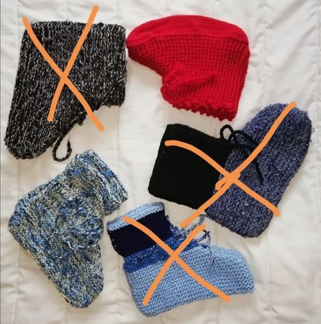 7 Pares de Peugos de Lã / "Sapatos de dormir" [NOVOS]
