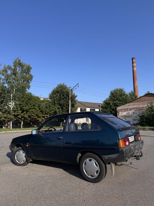 продам Заз таврия нова, в родной краске, идиальное состояние