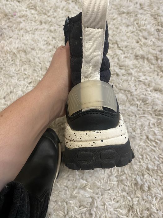 Чобітки Zara розмір 29 демі зима