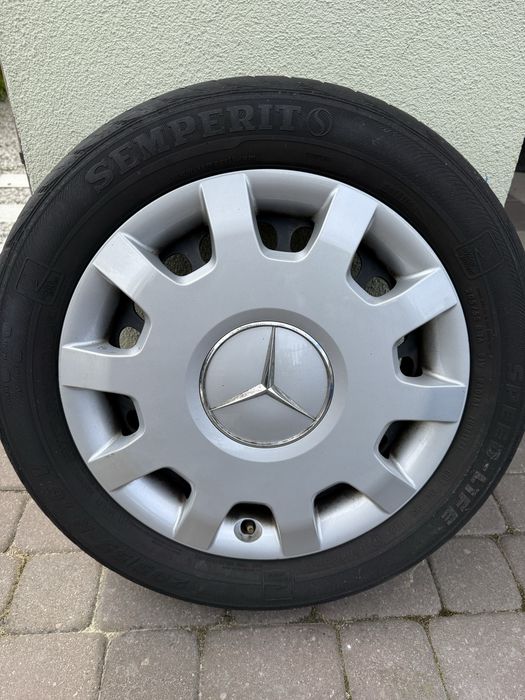 Koła zimowe stalowe felgi + kolpaki  Mercedes B Klasa