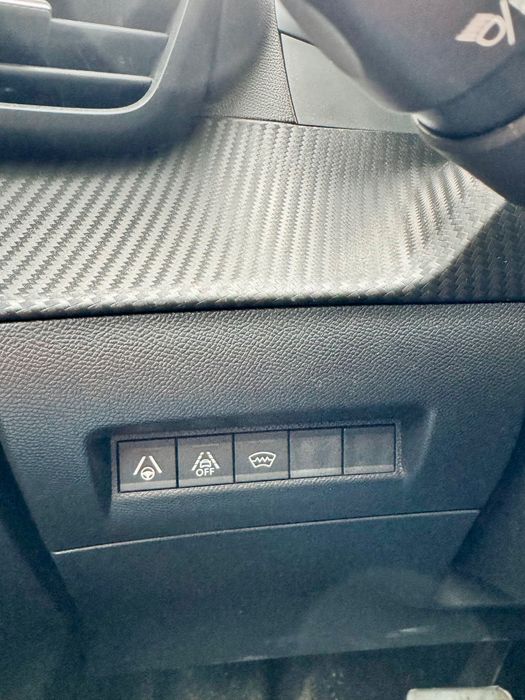 Peugeot 2008.•  GT-Line.  1.2 л  (155 к.с.)  АТ 8-ступінчата