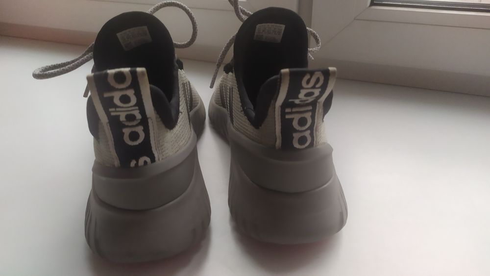 Кроссовки Adidas оригинал р.45