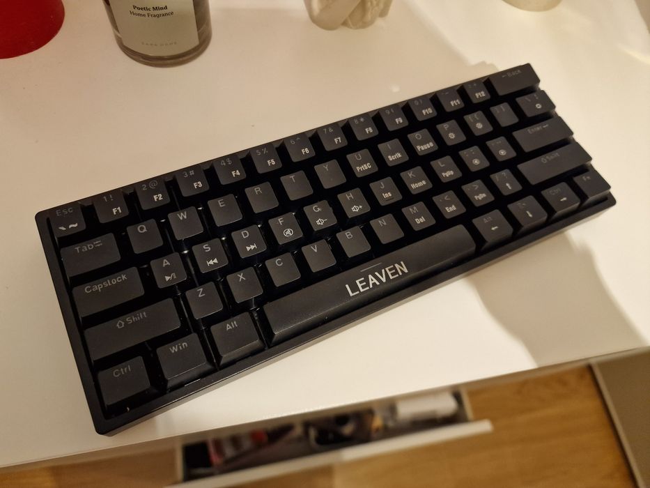Teclado Mecânico LEAVEN