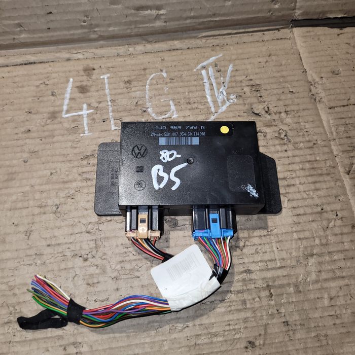 Moduł sterownik komfortu vw passat b5 golf IV bora seat skoda 1998r