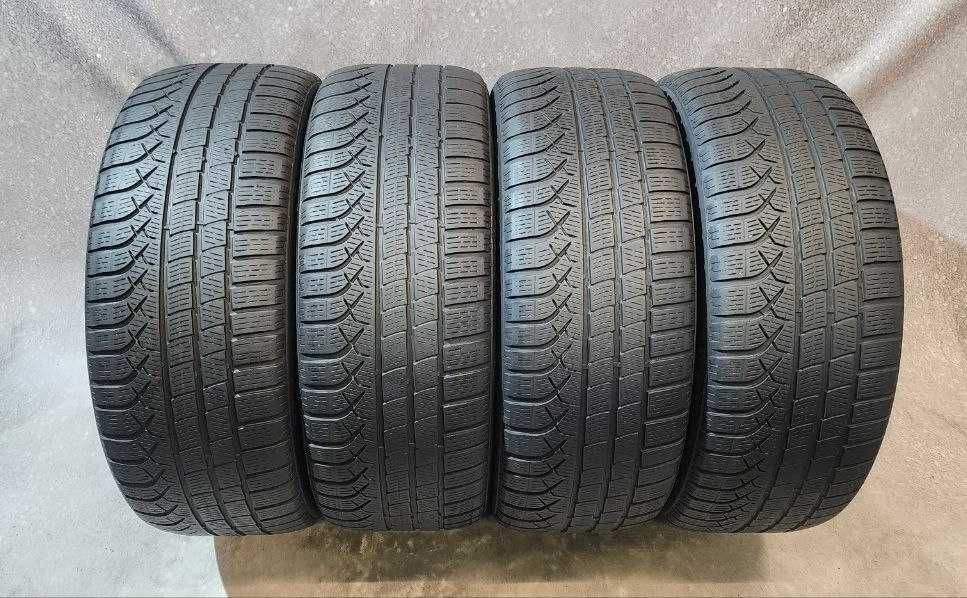 245.50.19 Pirelli Pzero Winter 4шт