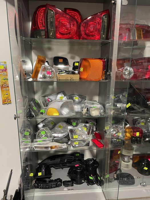 Оптика ліхтарі повороти стопи нові Фольксваген Опель Мерседес